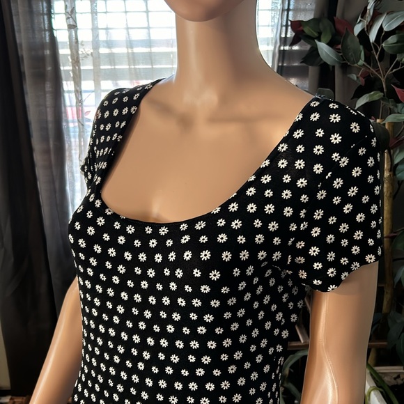 Benson & Smith Long Dress - Picture 3 of 5